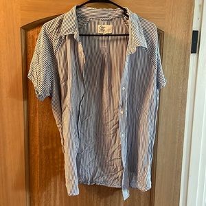 Short sleeve striped button down